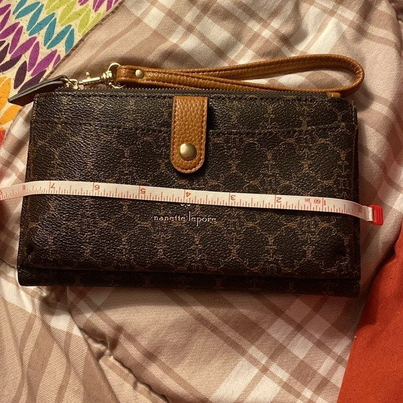 Nanette Lepore Vegan Leather wristlet wallet​ - Picture 8 of 9